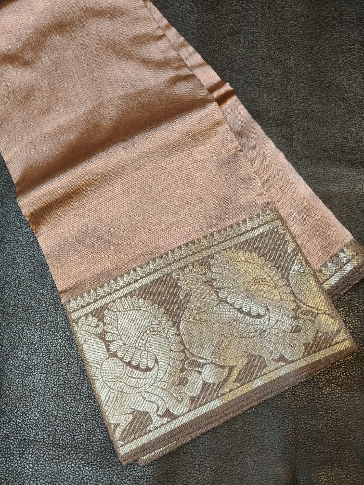 Sandal With Golden Border Banana Silk USA