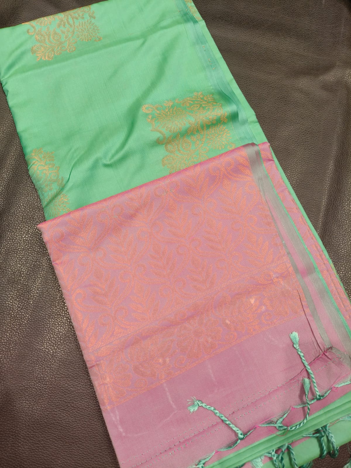 Light Green With Pink Gift Saree USA