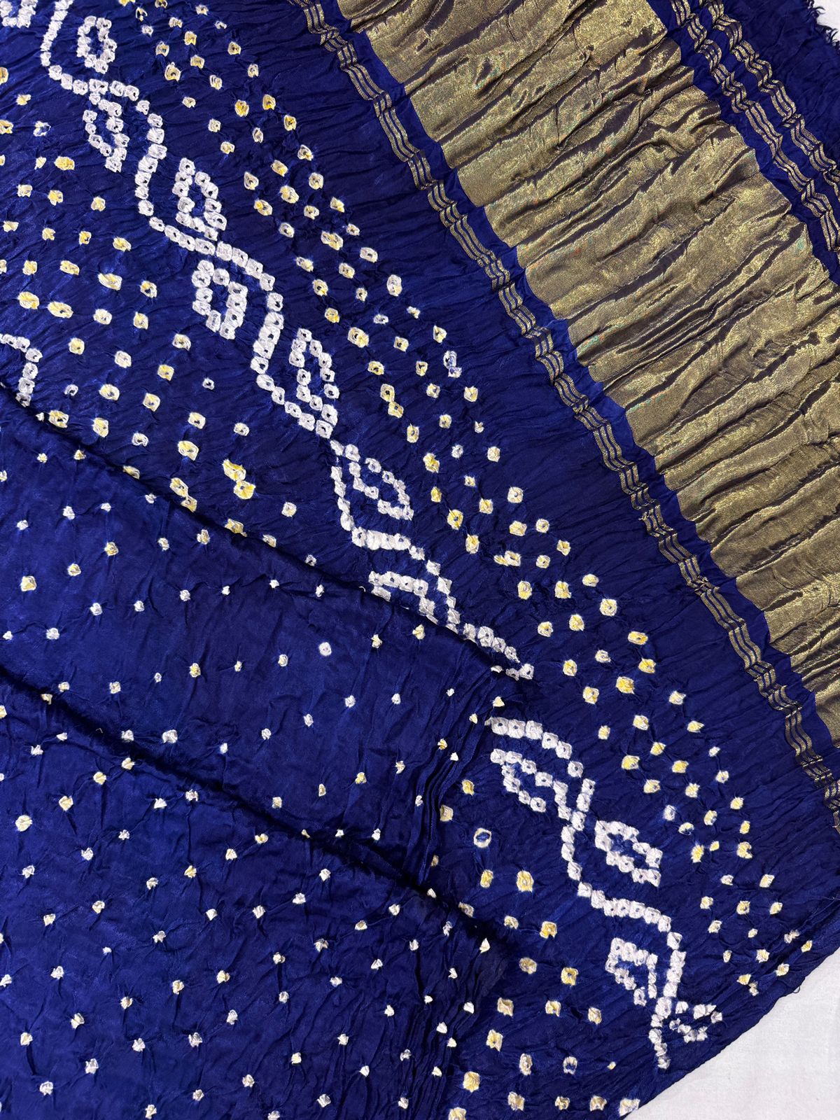 Blue Modal_Ajrakh_bhandhani_saree_with_lake_parts_pallu