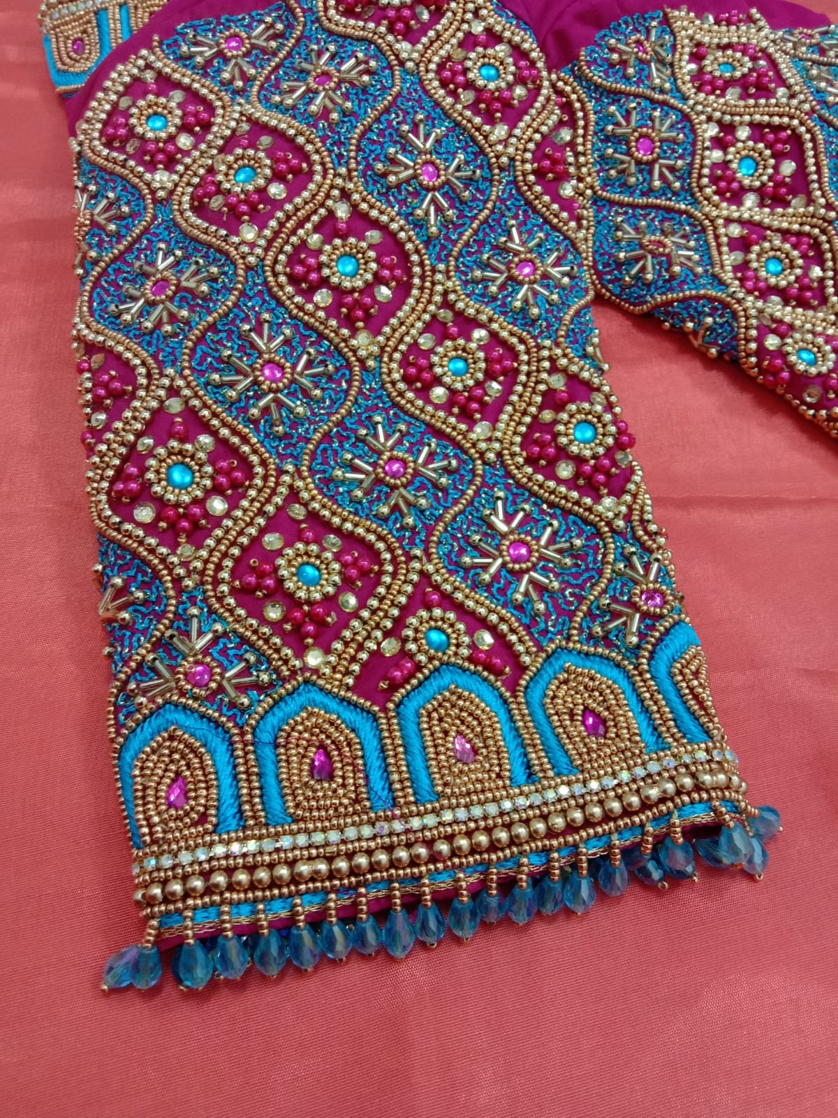 Premium work blouse model