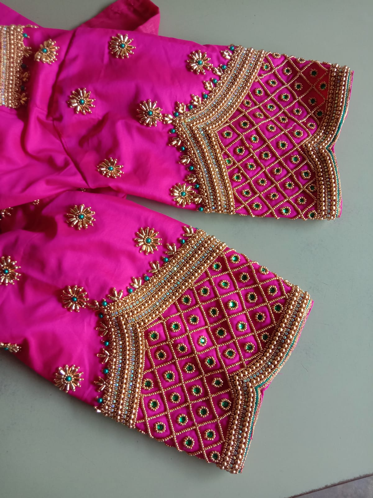 Premium work blouse model