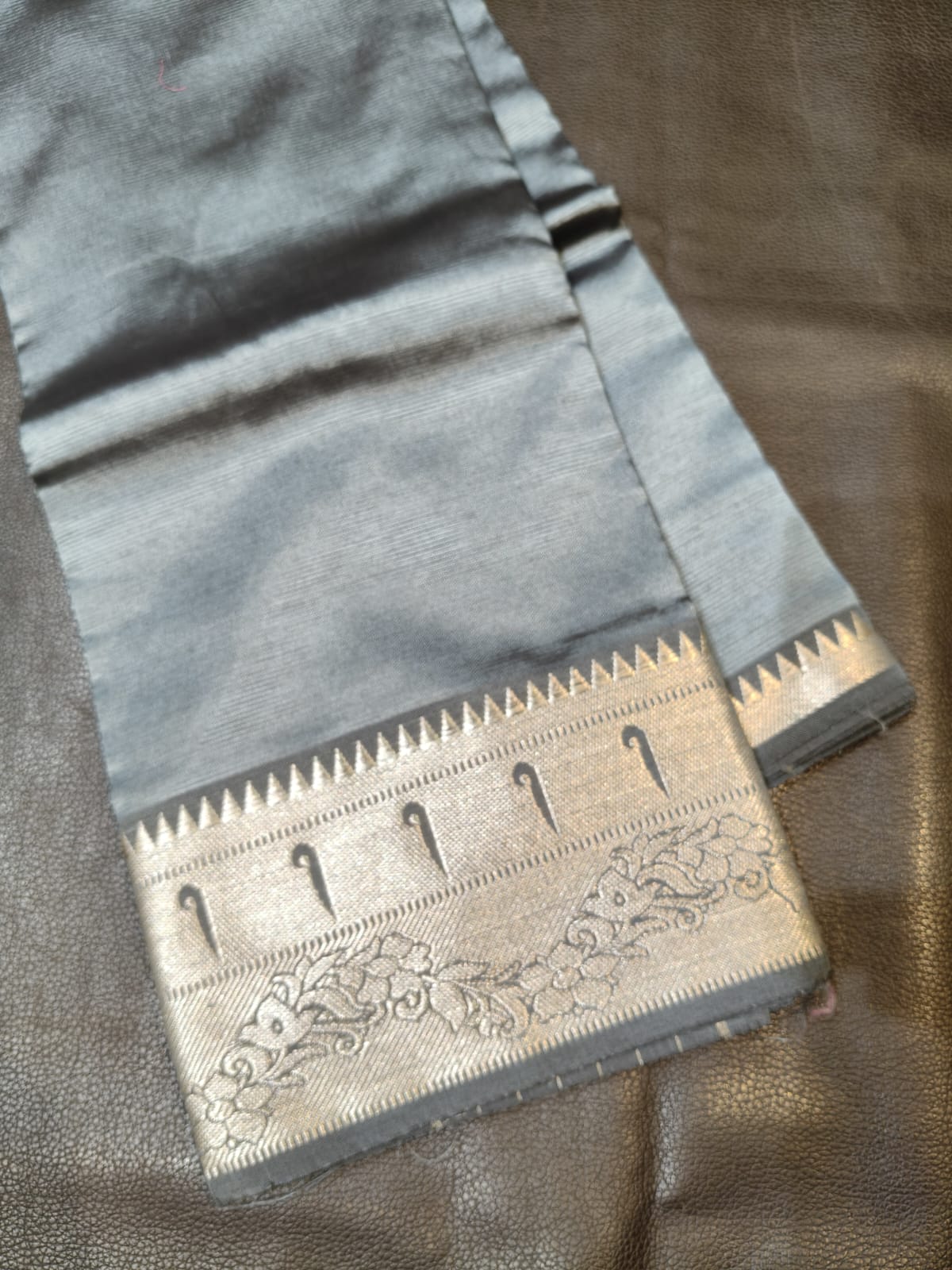 Grey With Golden Banana Silk USA