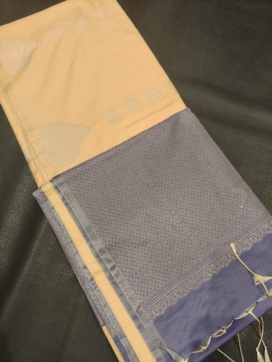 Sandal With Light Grey Border Gift Saree USA