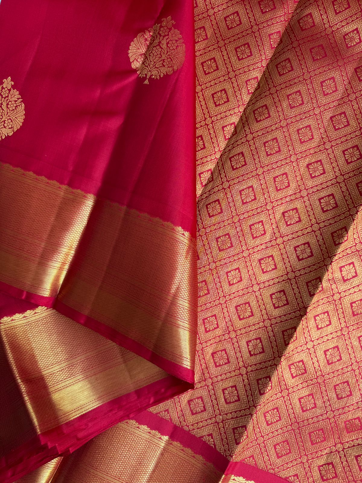 Red color pure Arni handloom Kanjeevaram silk saree with tassels at the end