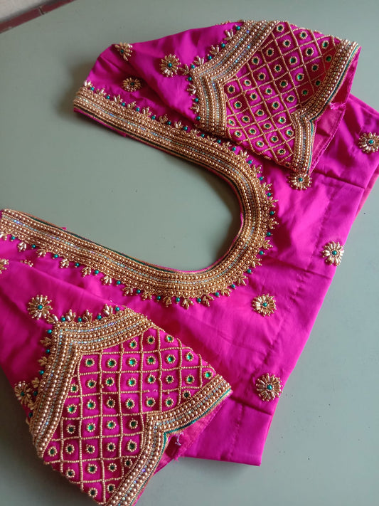 Premium work blouse model