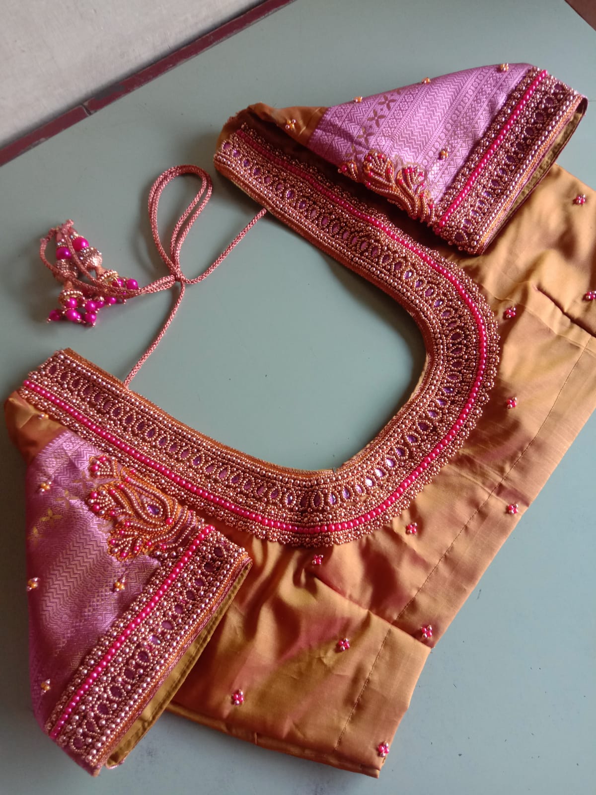 Premium work blouse model